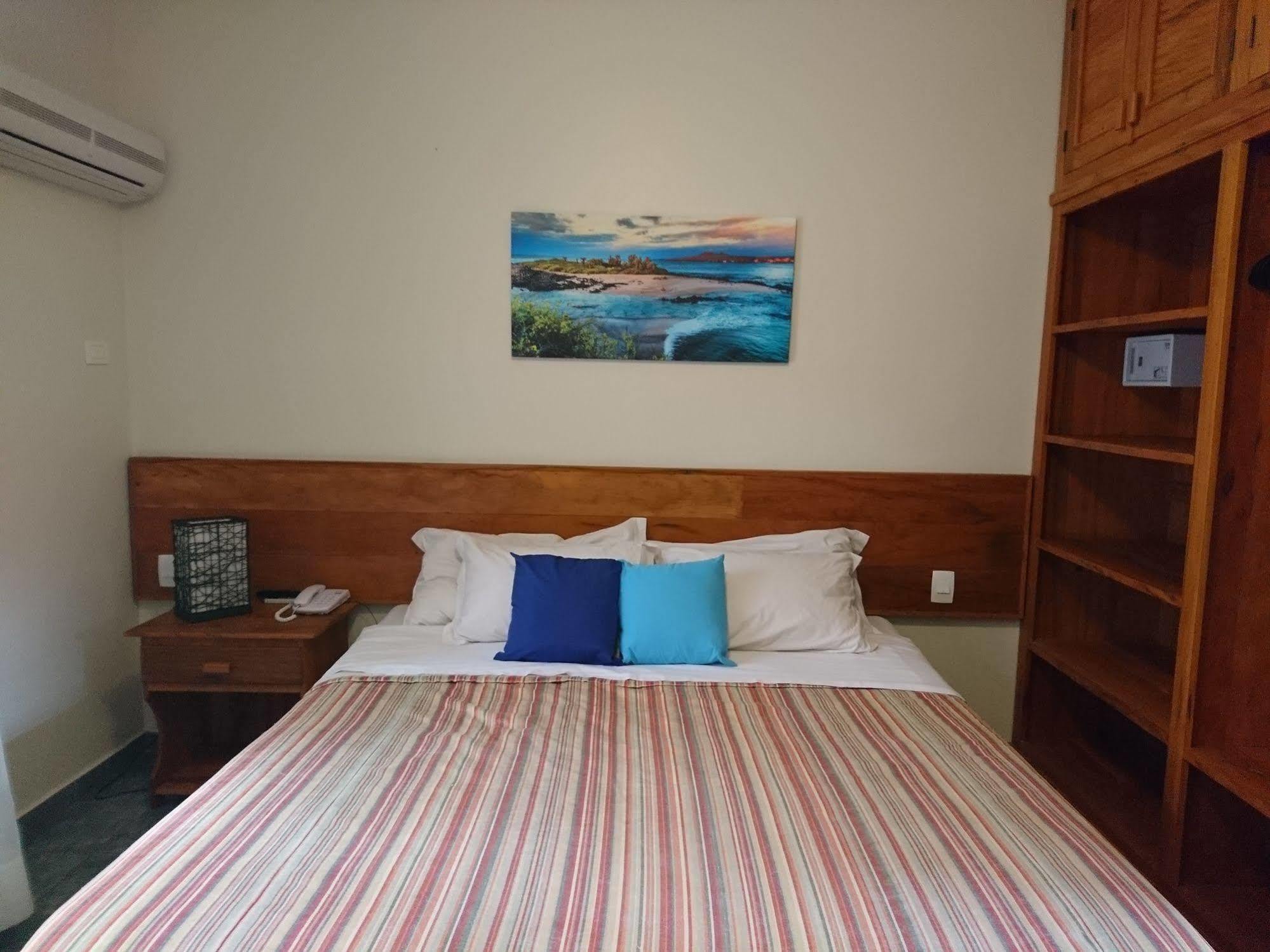 Galapagos Aparthotel Ilhabela Ngoại thất bức ảnh